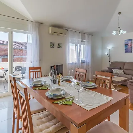 Two-bedroom In Vodnjan