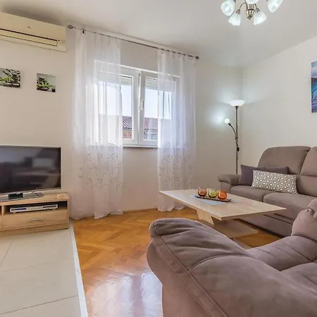 Two-bedroom In *