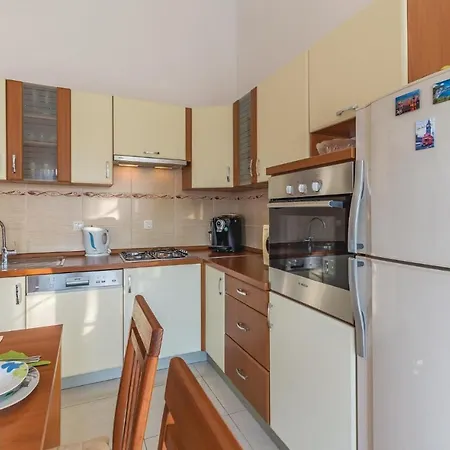 Appartamento Two-bedroom In Vodnjan